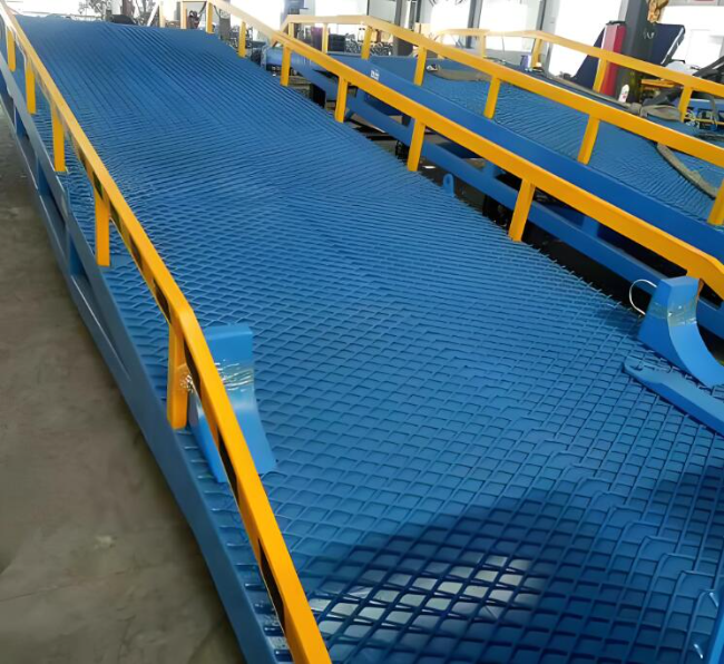 岭东移动式液压登车桥